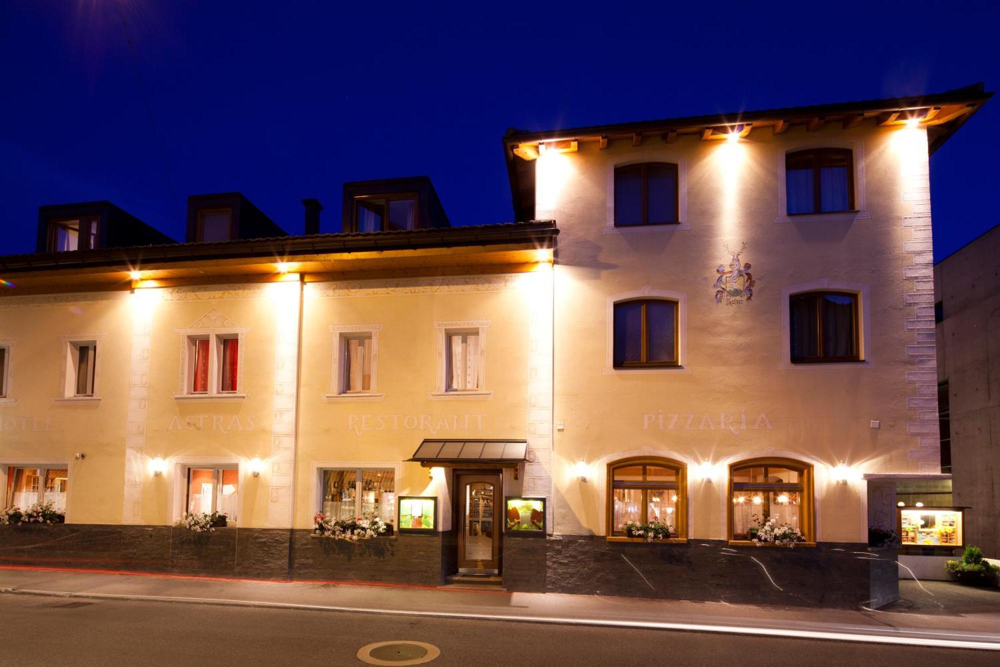 Hotel Astras Scuol Εξωτερικό φωτογραφία